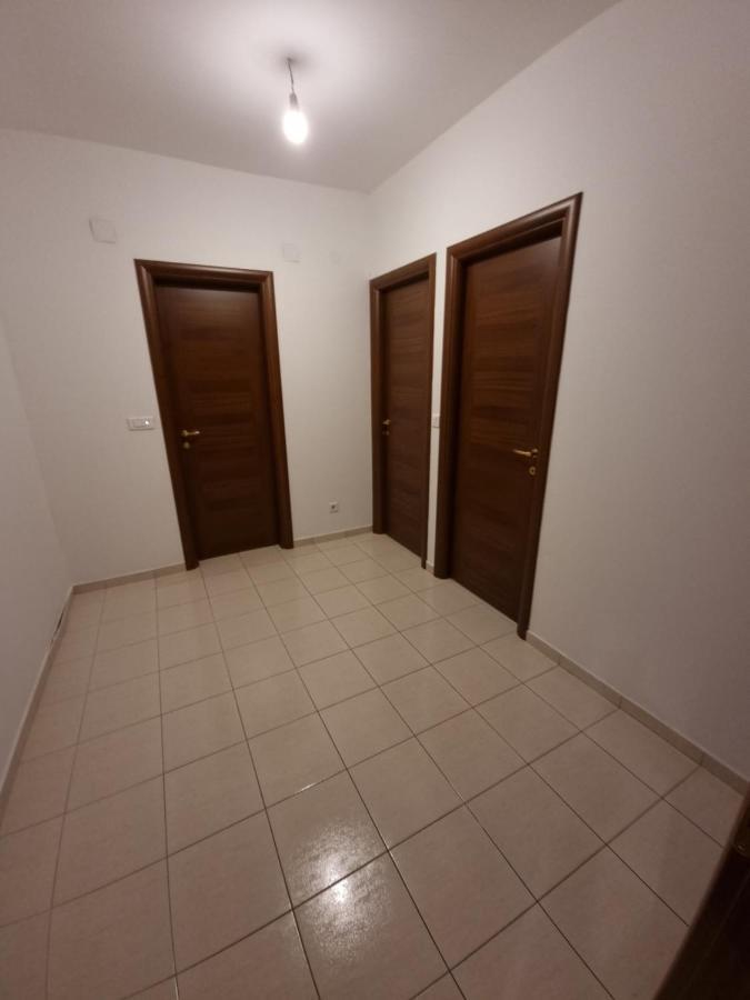 Big apartment Podgorica Buitenkant foto