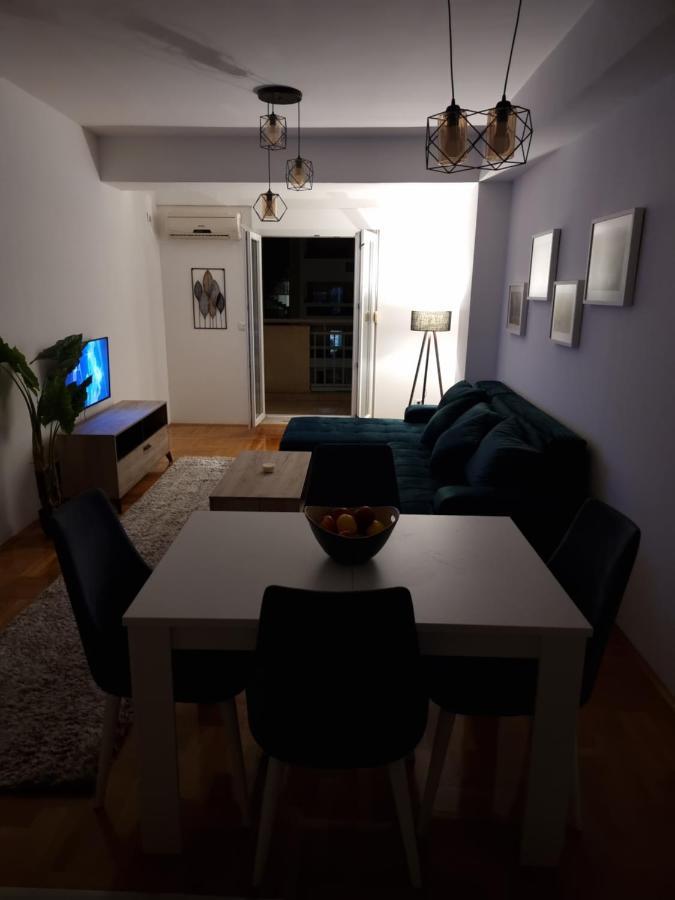 Big apartment Podgorica Buitenkant foto