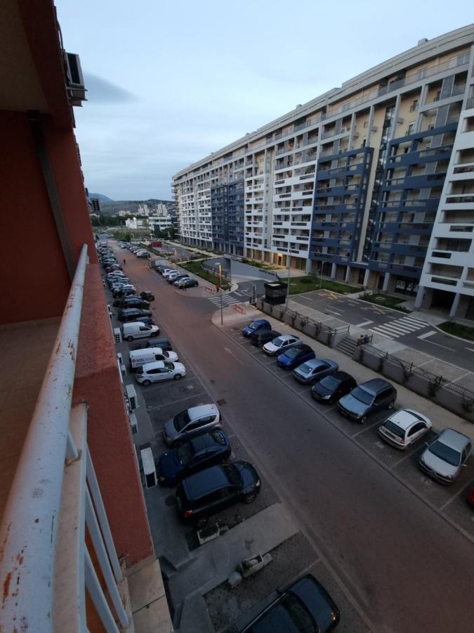 Big apartment Podgorica Buitenkant foto