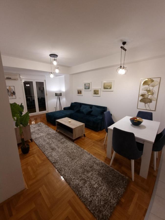 Big apartment Podgorica Buitenkant foto